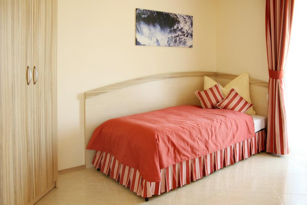Villa Del Mar นีคอร์เซ ห้อง รูปภาพ